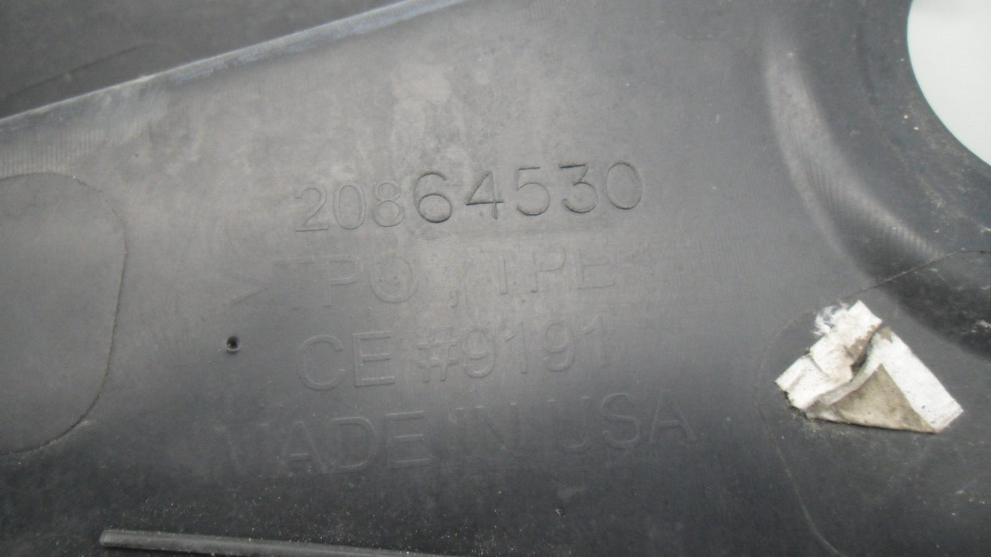20864530 2010-2015 Chevrolet Equinox Front Windshield Wiper Cowl Cover Used 20864530 OEM