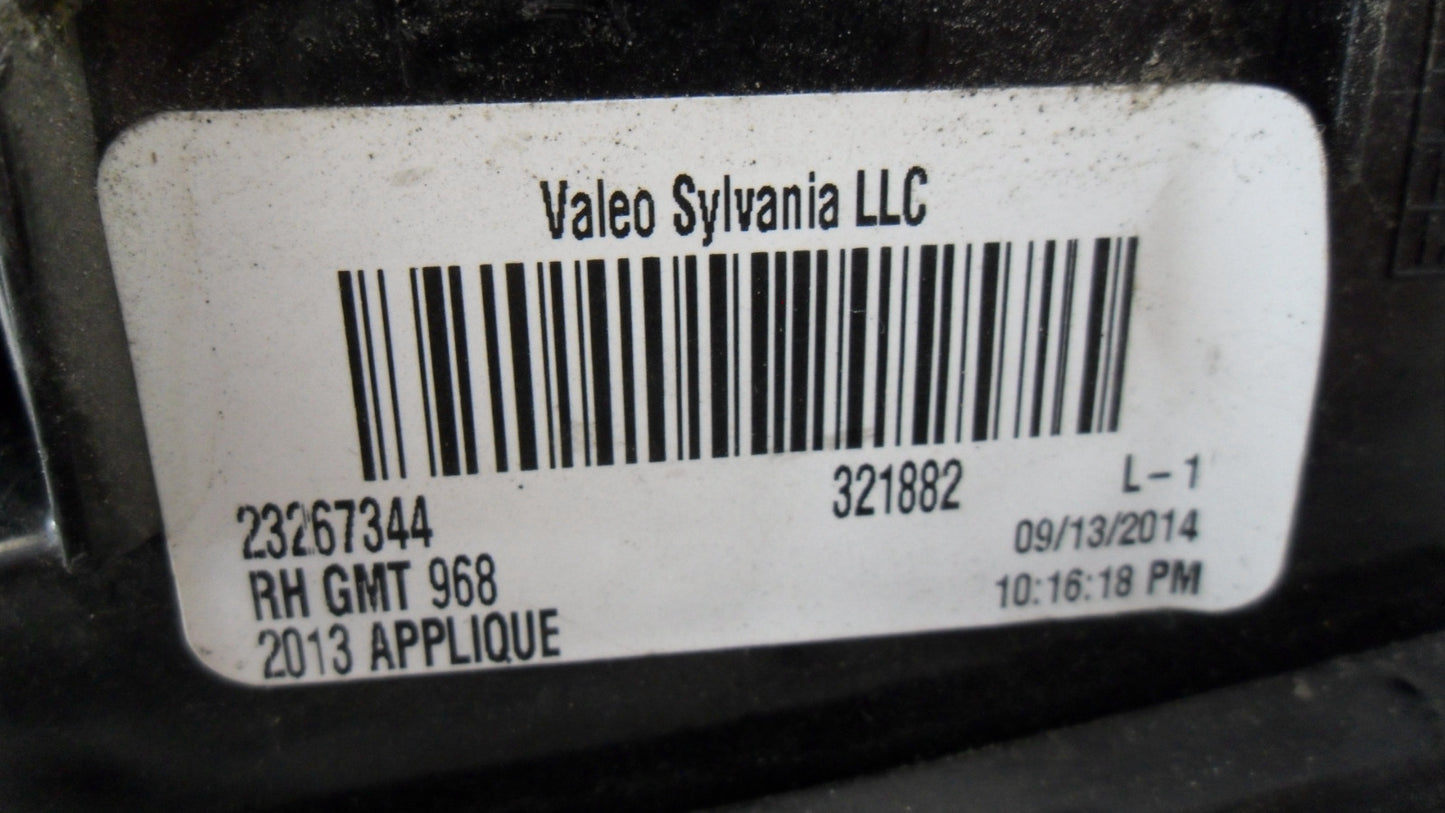 23267344 2013-2017 GMC Acadia Passenger RR Back Up Light Assembly Used 23267344 OEM