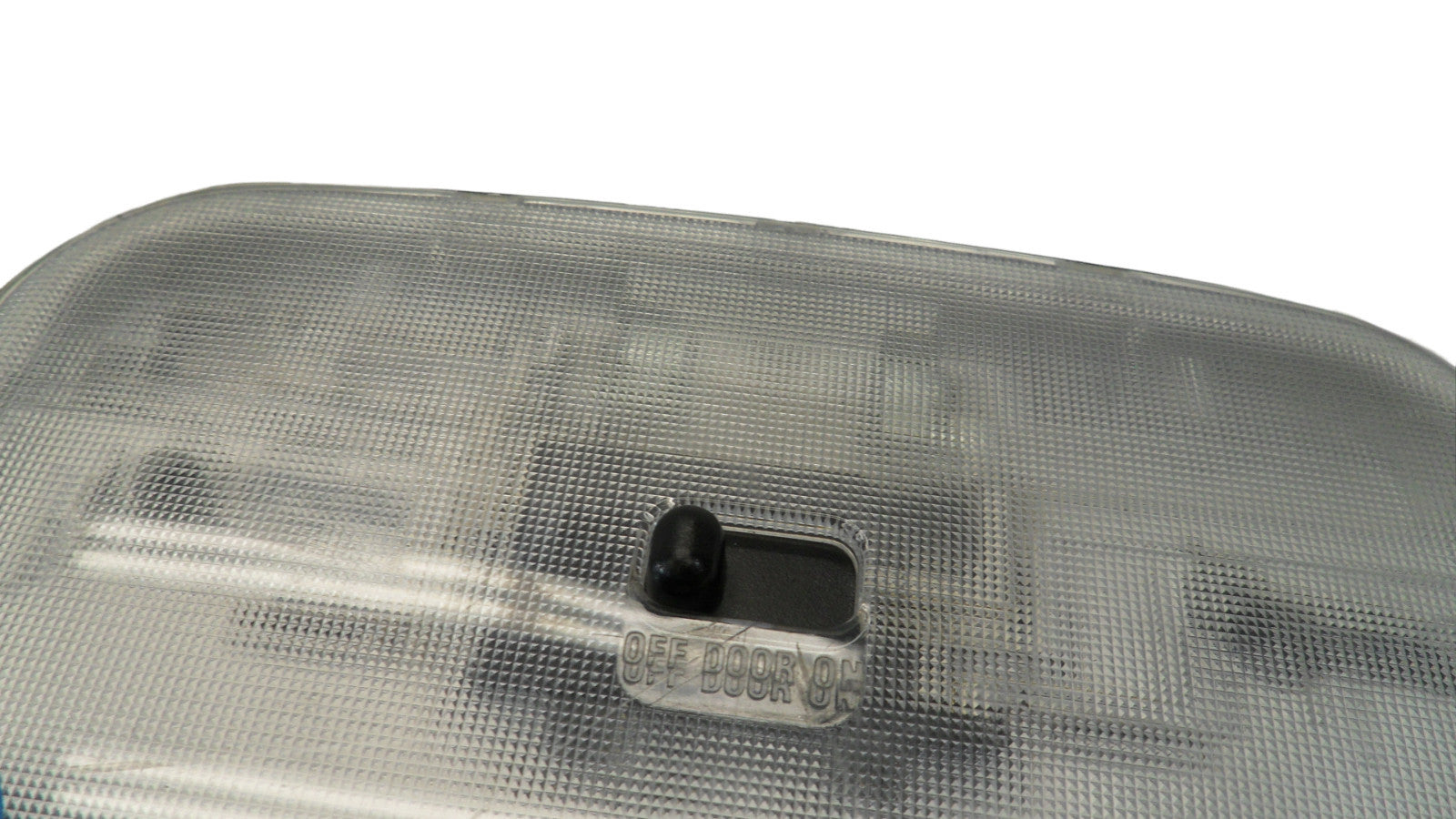 8L8413D764BG 2008-2012 Ford Escape Overhead Dome Light W/ Lens Used 8L8413D764BG OEM
