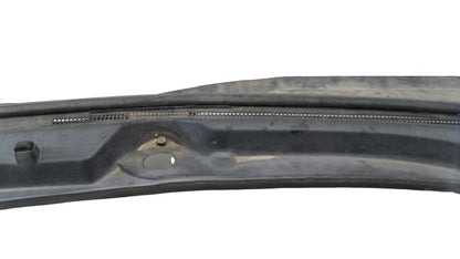 20864530 2010-2015 Chevrolet Equinox Front Windshield Wiper Cowl Cover Used 20864530 OEM