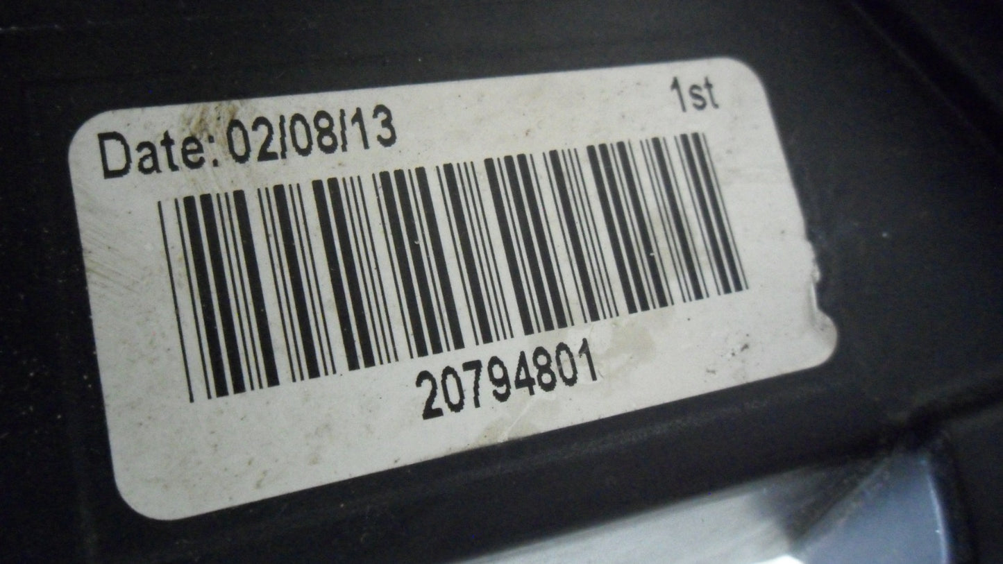 20794801 2009-2012 Chevrolet Traverse Driver FL Headlight Assembly Used 20794801 OEM