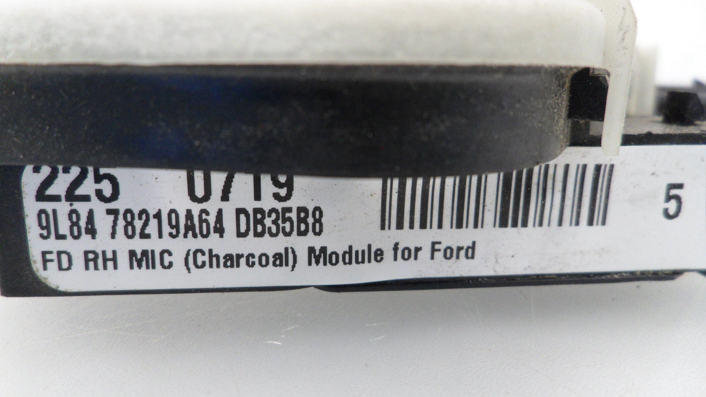 9L8478219A64 2008-2012 Ford Escape Passenger FR Door Latch Assembly Used 9L8478219A64 OEM