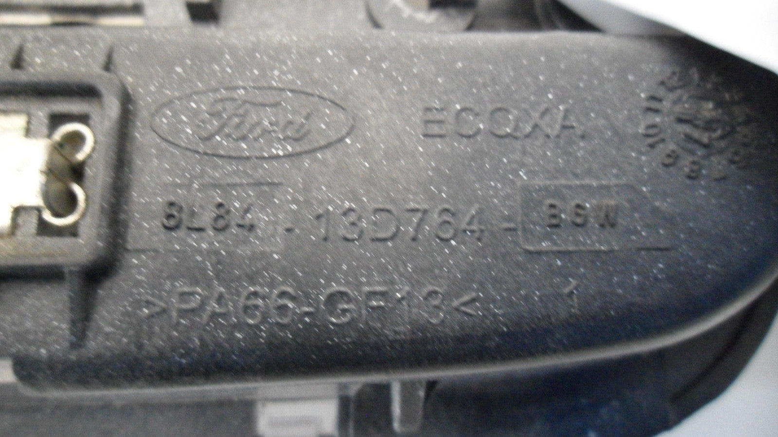 8L8413D764BG 2008-2012 Ford Escape Overhead Dome Light W/ Lens Used 8L8413D764BG OEM