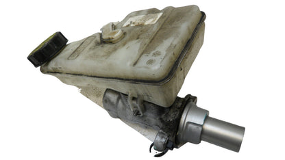EV6Z2140A 2012-2014 Ford Focus Brake Master Cylinder Used EV6Z2140A OEM