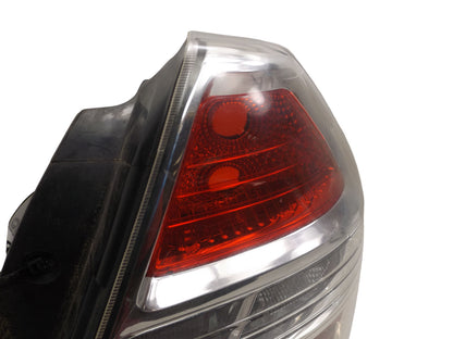 96650771 2007-2008 Chevrolet Aveo Passenger RR Tail Light Assembly Used 96650771 OEM