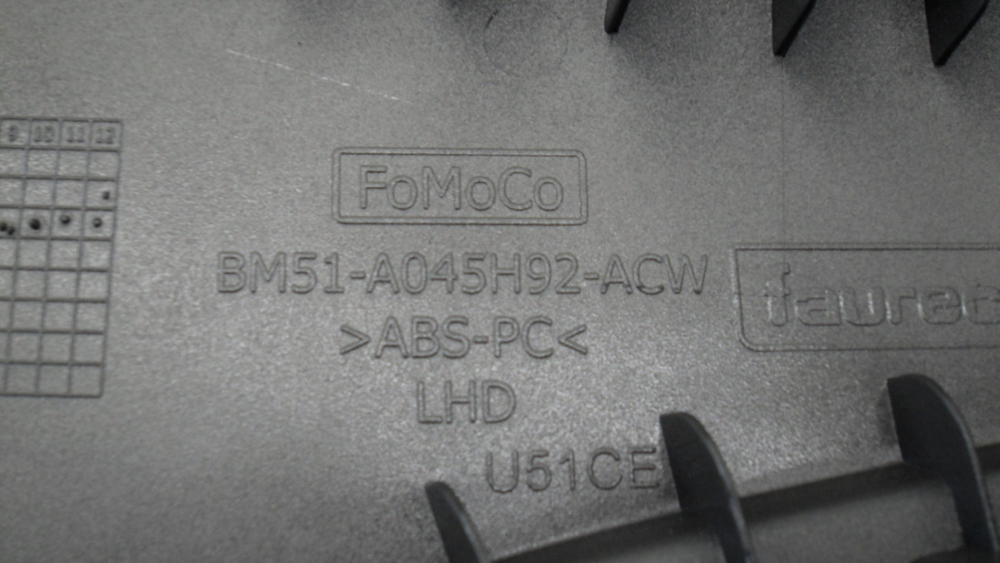 BM51A045H92ACW 2012-2014 Ford Focus Driver FL Center Console Trim Panel Used BM51A045H92ACW OEM