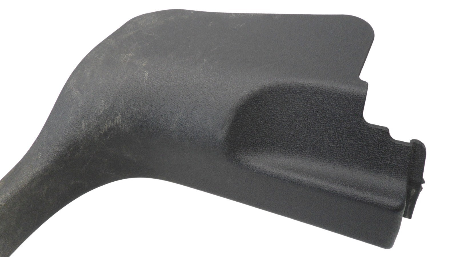 20916188 2009-2012 Chevrolet Traverse Passenger FR Kick Panel Trim Used 20916188 OEM