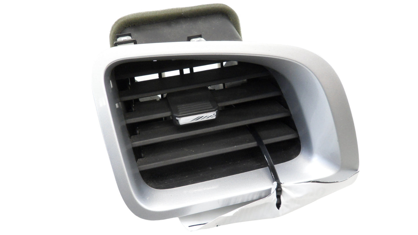 20862308 2010-2015 Chevrolet Equinox Driver FL Dashboard Air Vent Used 20862308 OEM
