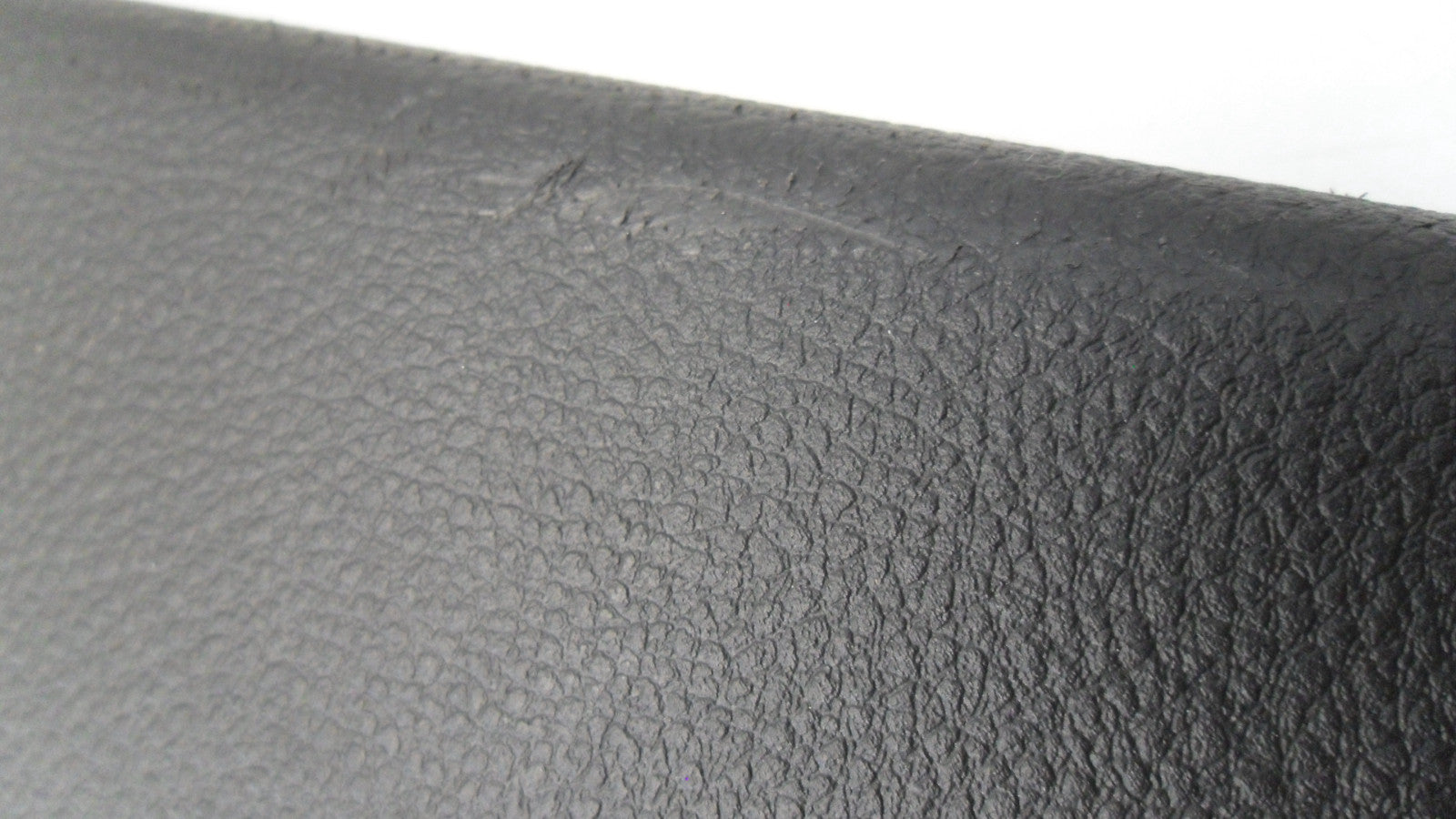 20987233 2010-2017 Chevrolet Equinox LH Lower Door Pillar Post Trim Set Used 20987233 OEM