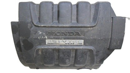 17121RGWA00 2005-2007 Honda Odyssey Engine Cover 3.5L Used 17121RGWA00 OEM