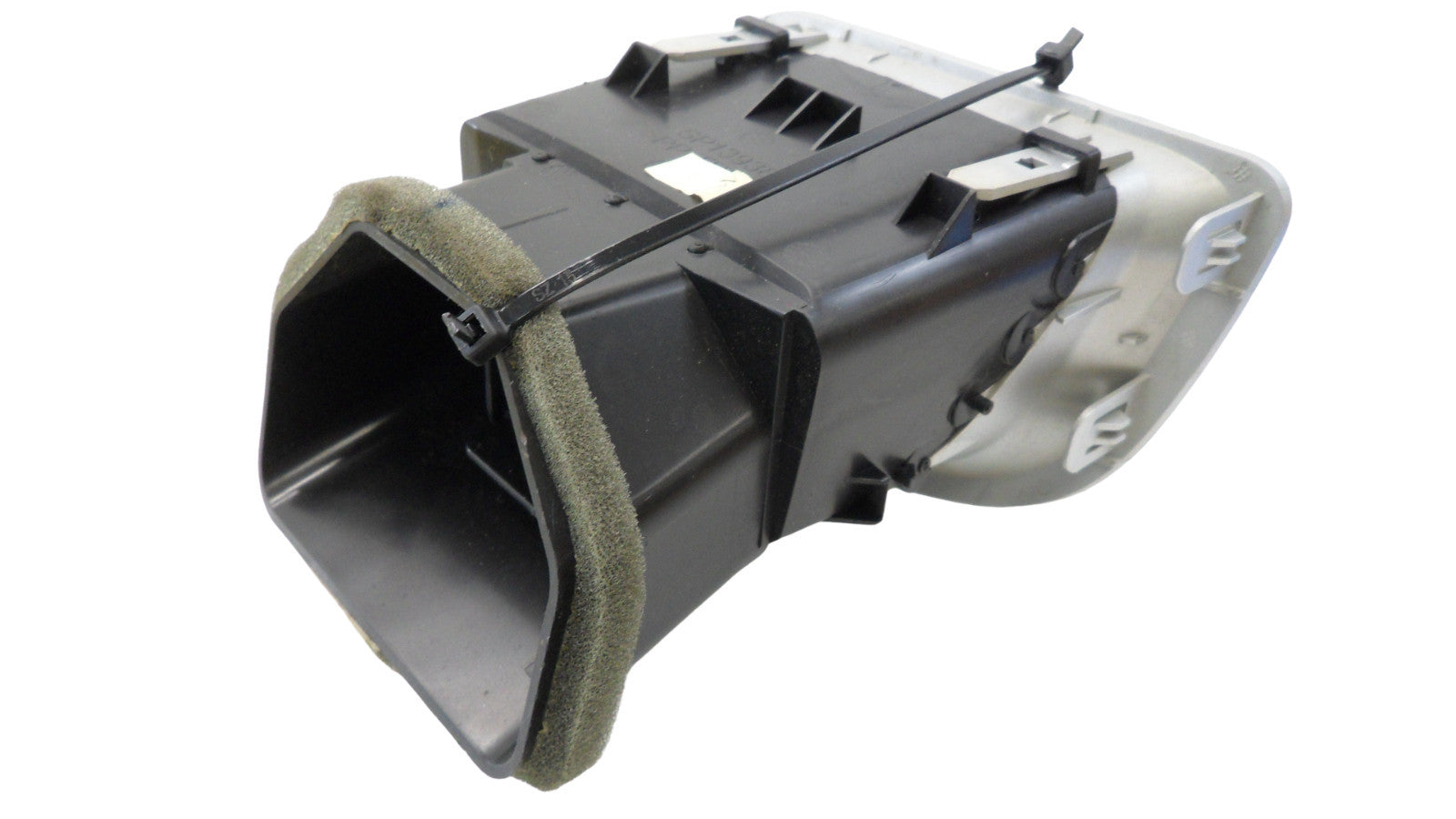 20862308 2010-2015 Chevrolet Equinox Driver FL Dashboard Air Vent Used 20862308 OEM