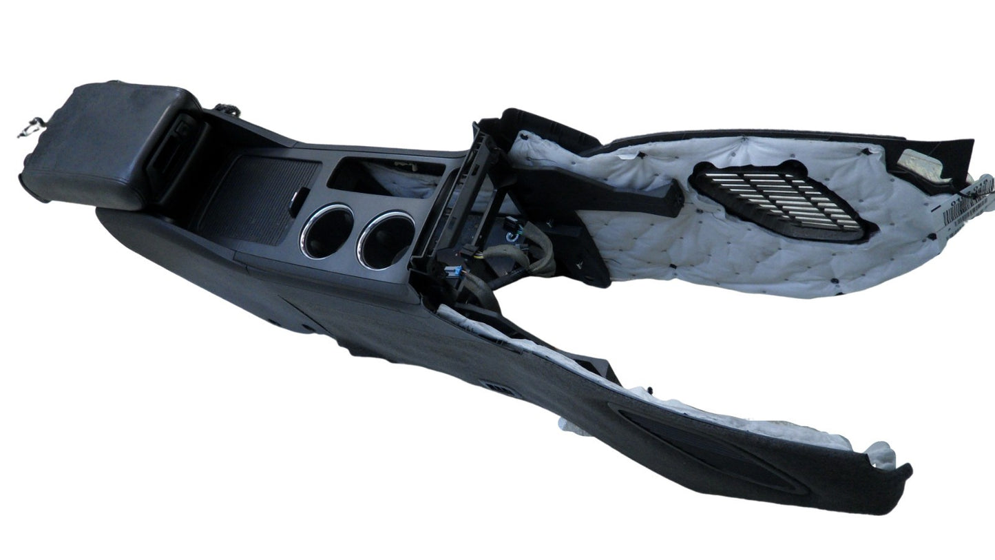 20935402 2009-2012 Chevrolet Traverse Lower Center Console Used 20935402 OEM