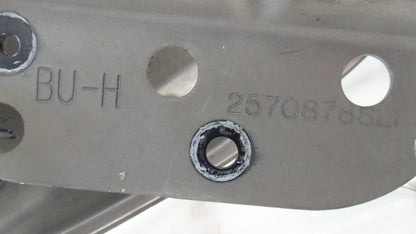 25708788 2002-2005 Buick LeSabre Driver FL Passenger FR Hood Hinge Used 25708788 OEM