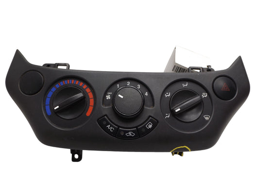 96437334 2007-2011 Chevrolet Aveo HVAC Ac Temperature Control Panel Used 96437334 OEM