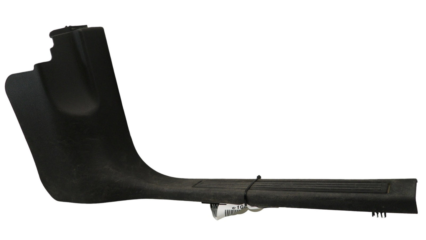 20916188 2009-2012 Chevrolet Traverse Passenger FR Kick Panel Trim Used 20916188 OEM