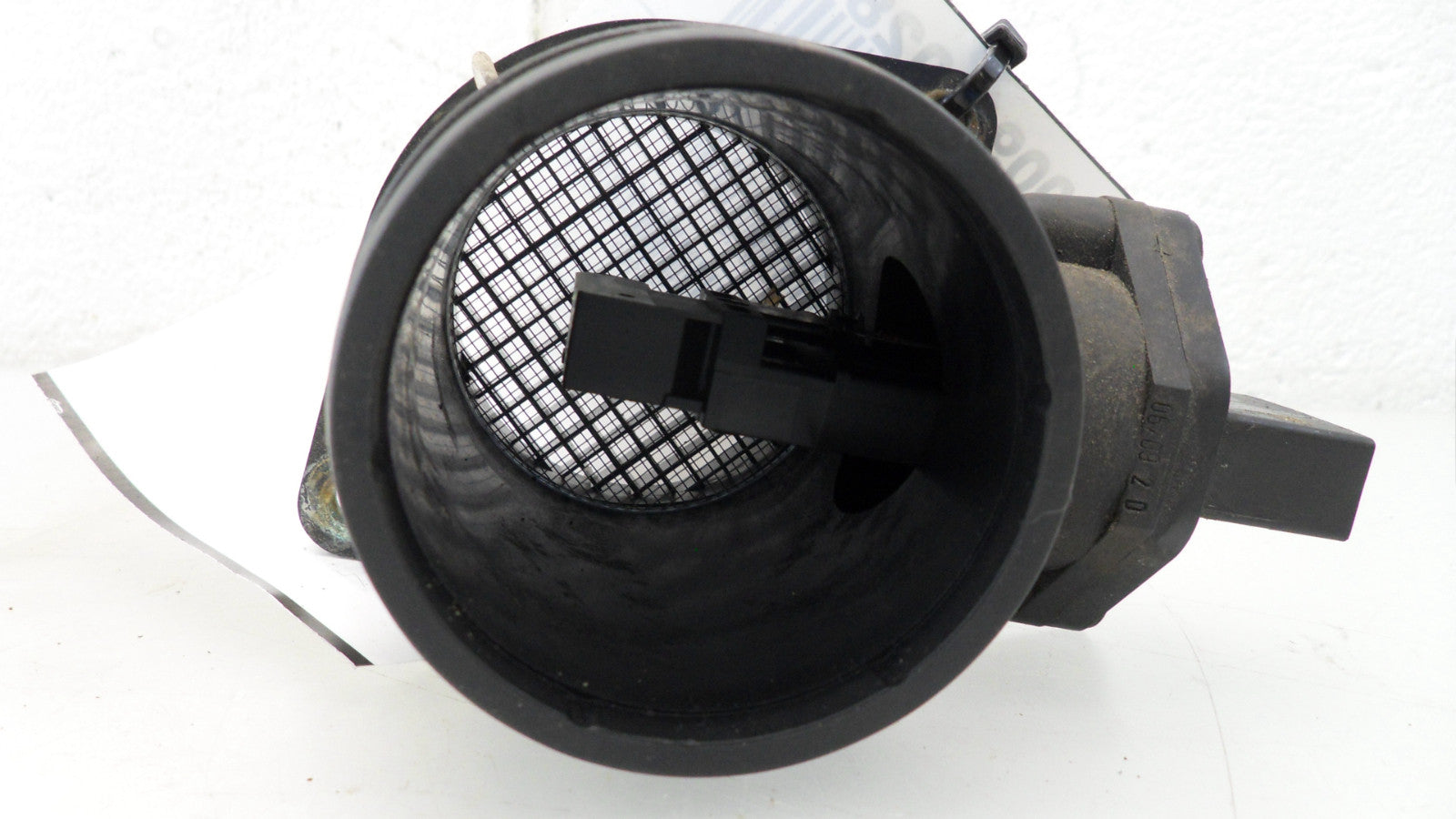 06A906461A 2000-2001 Volkswagen Beetle Mass Air Flow Sensor 2.0L Used 06A906461A OEM