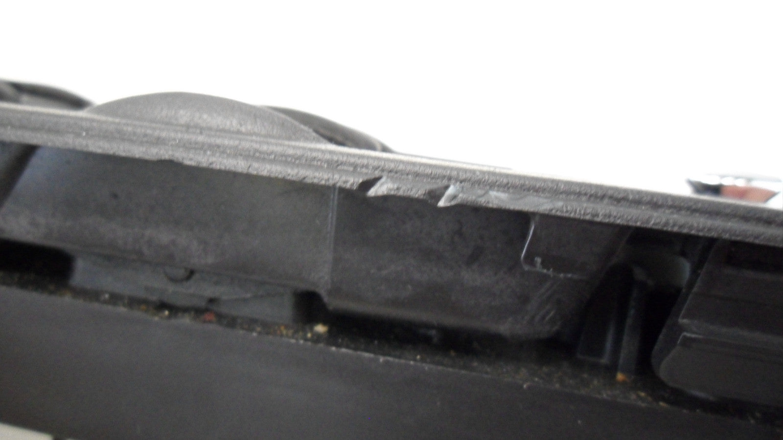 AM5T14A132AA 2012-2014 Ford Focus Driver FL Door Window Switch Bezel Used CV6Z14524AA OEM