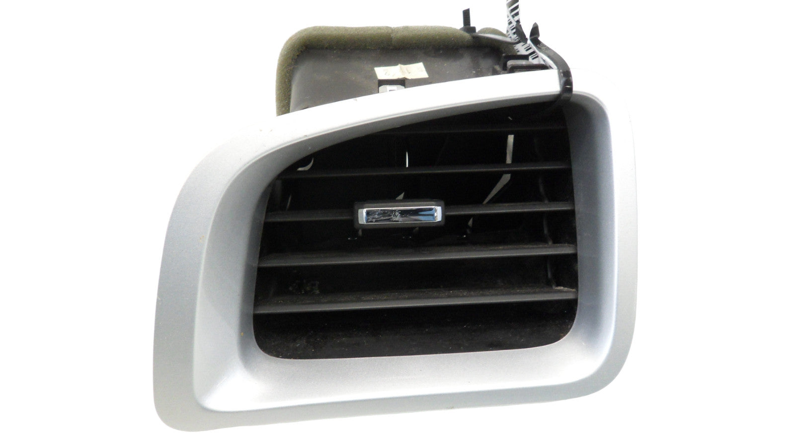 20862307 2010-2015 Chevrolet Equinox Passenger FR Dashboard Air Vent Used 20862307 OEM