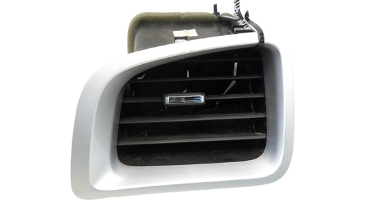 20862307 2010-2015 Chevrolet Equinox Passenger FR Dashboard Air Vent Used 20862307 OEM