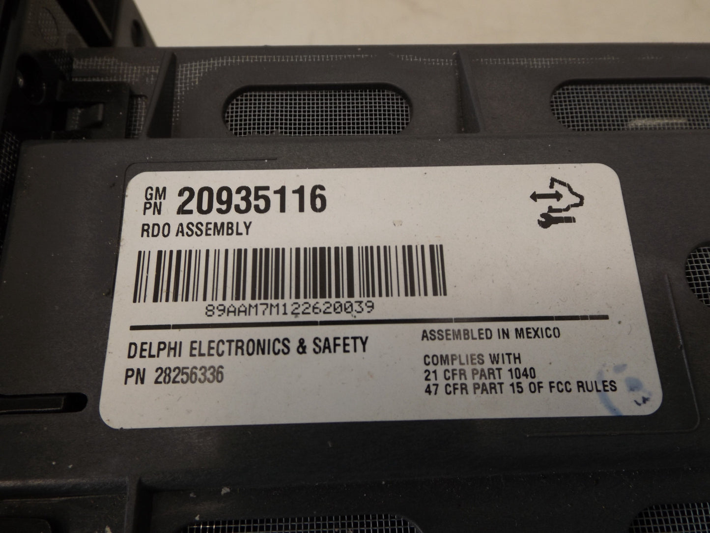 20935116 2009-2012 Chevrolet Traverse Radio Control Unit Used 20935116 OEM