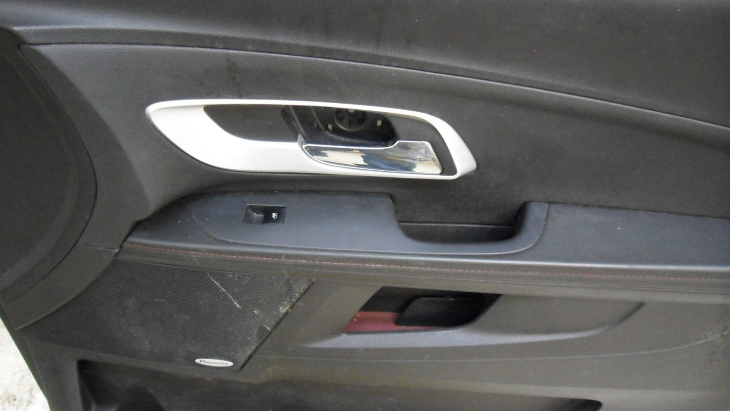 20945825 2011 Chevrolet Equinox Passenger FR Door Interior Trim Panel Used 20945825 OEM