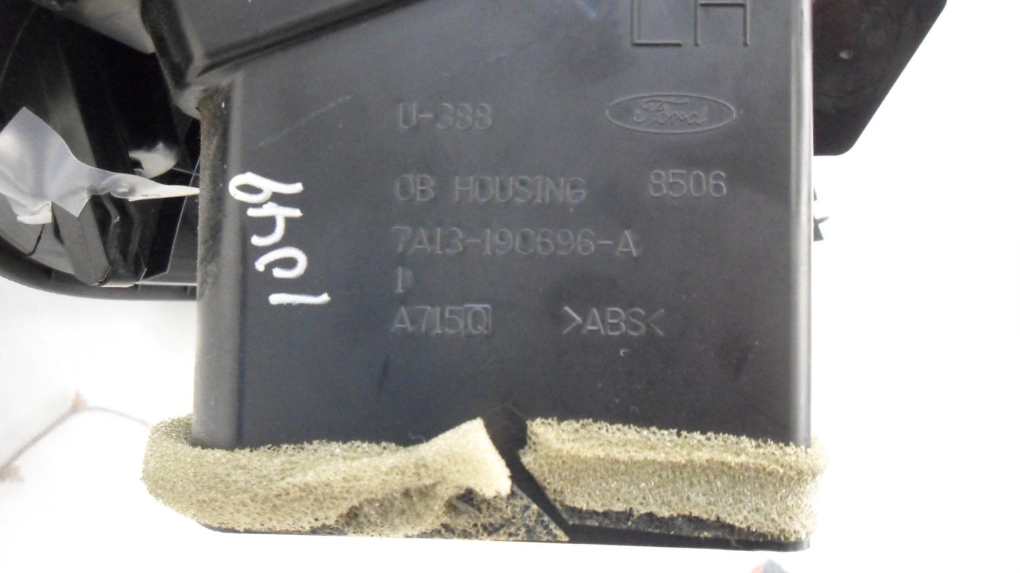 7A1378044D70 2007-2010 Lincoln MKX Speedometer Instrument Cluster Bezel Used 7A1378044D70 OEM