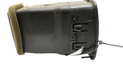 15717356 2000-2006 Chevrolet Silverado Driver FL Dashboard Air Vent Used 15717356 OEM