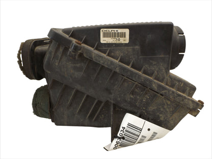 25873812 1999-2002 Chevrolet Silverado 1500 Air Filter Housing 5.3L Used 25873812