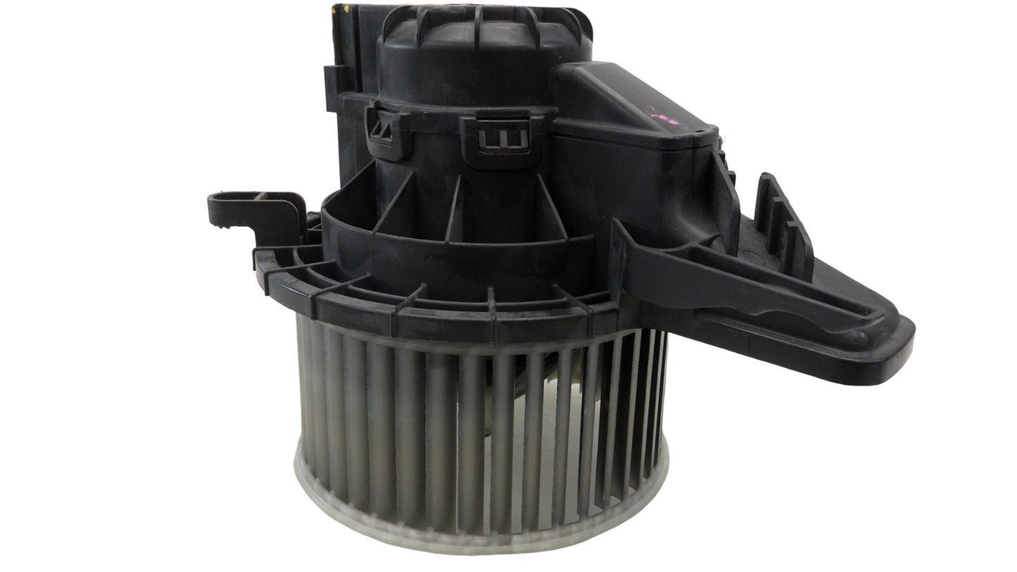 Y3318002 2013-2017 GMC Acadia Rear HVAC Blower Motor Assembly 3.6L Used 84879262 OEM