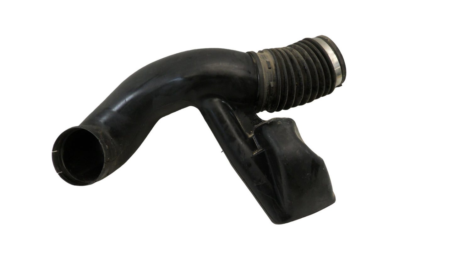 25318711 1999-2000 Chevrolet Silverado Engine Air Intake Hose 5.3L Used 25318711 OEM