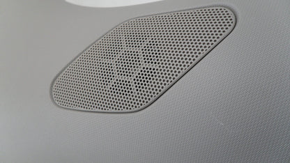 22789039 2009-12 Chevrolet Traverse Driver FL Body A-Pillar Trim Panel Used 22789039 OEM