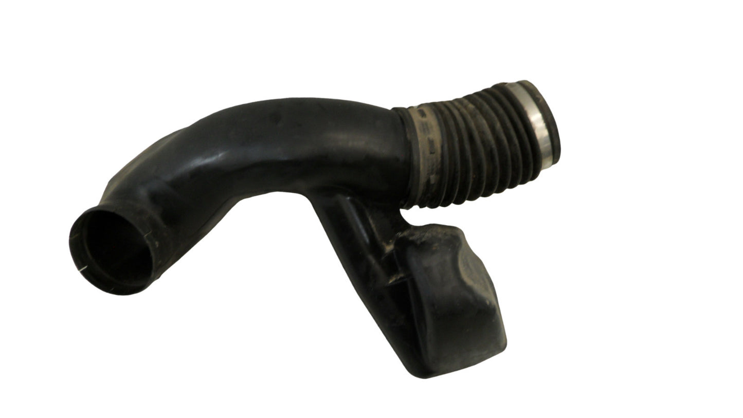 25318711 1999-2000 Chevrolet Silverado Engine Air Intake Hose 5.3L Used 25318711 OEM