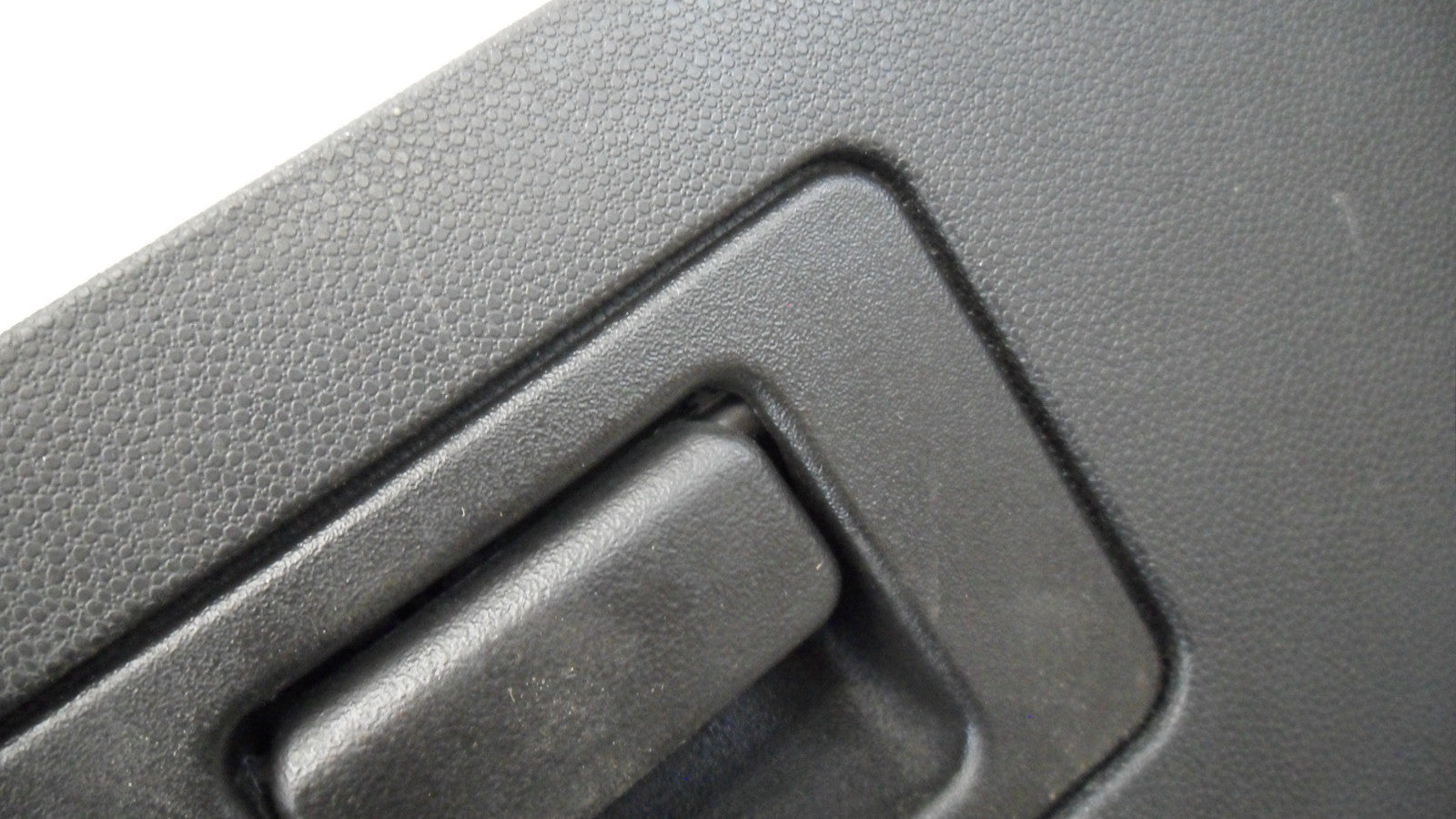 9L847804304AC 2008-2012 Ford Escape Front Glove Box Used 9L847804304AC OEM