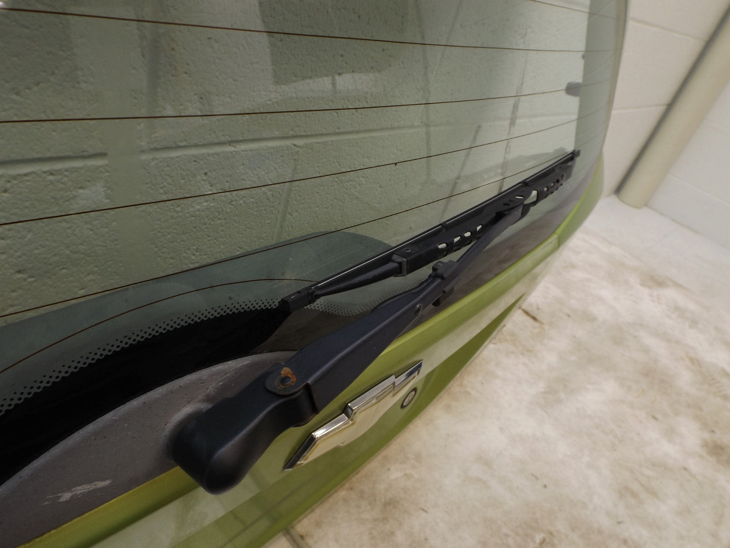 96476667 2004-2008 Chevrolet Aveo Rear Trunk Liftgate Hatch Used OEM 96476667