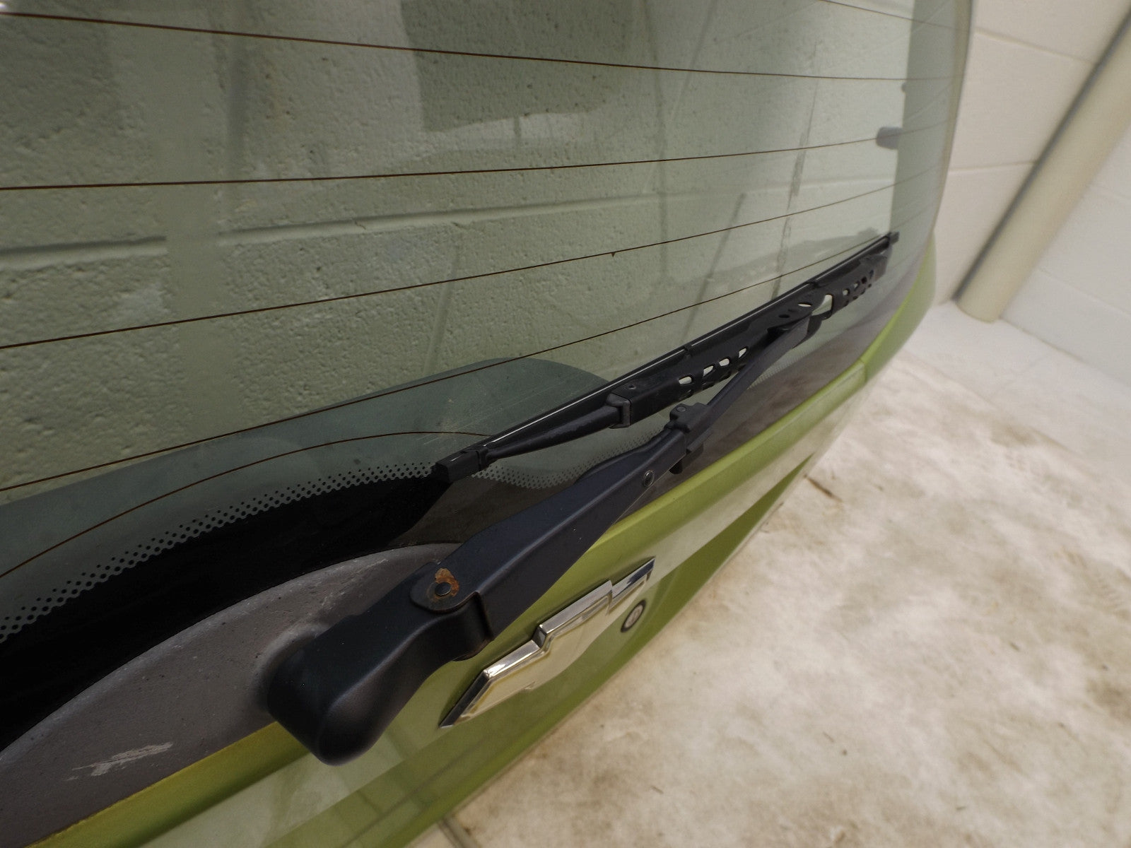 96476667 2004-2008 Chevrolet Aveo Rear Trunk Liftgate Hatch Used OEM 96476667