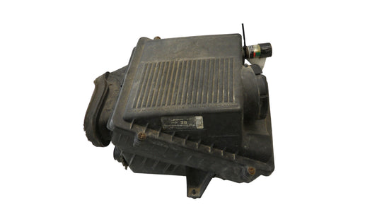 25873812 1999-2006 Chevrolet Silverado Air Filter Housing 5.3L Used 25873812 OEM