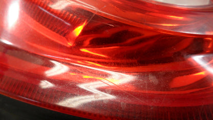 23399181 2010-2011 Chevrolet Equinox Passenger RR Tail Light Assembly Used 23399181 OEM