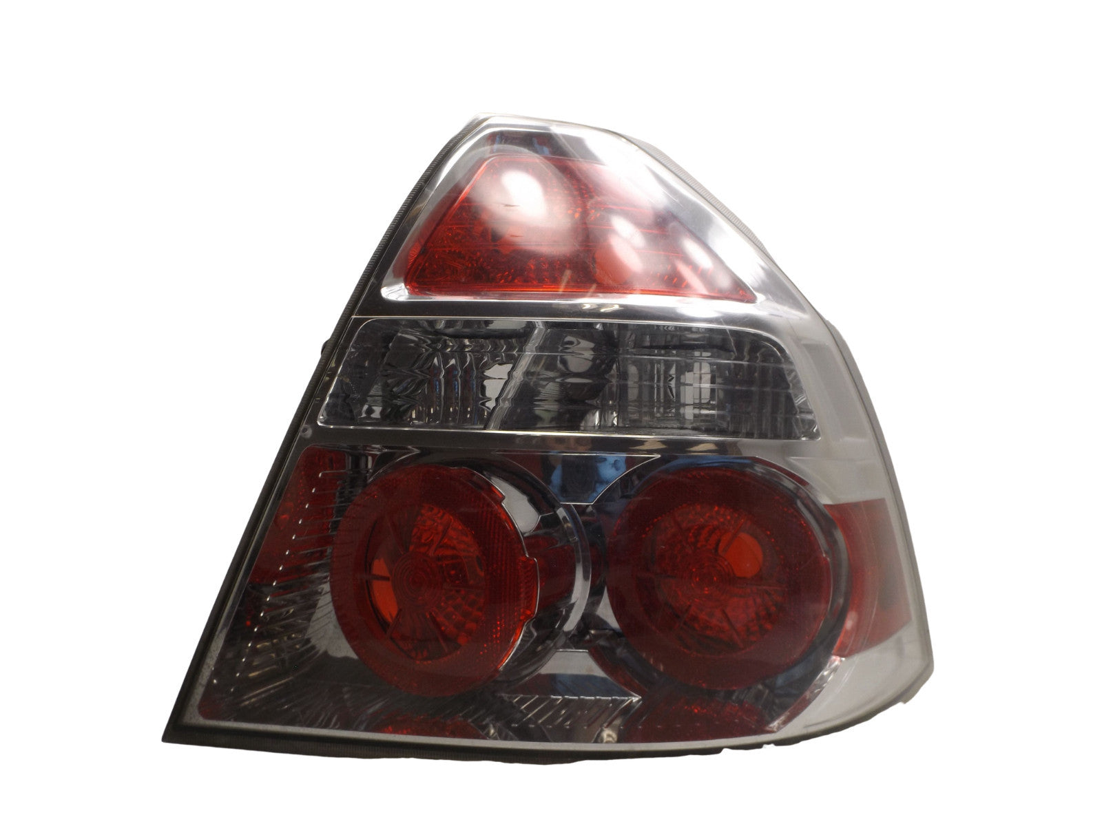 96650771 2007-2008 Chevrolet Aveo Passenger RR Tail Light Assembly Used 96650771 OEM