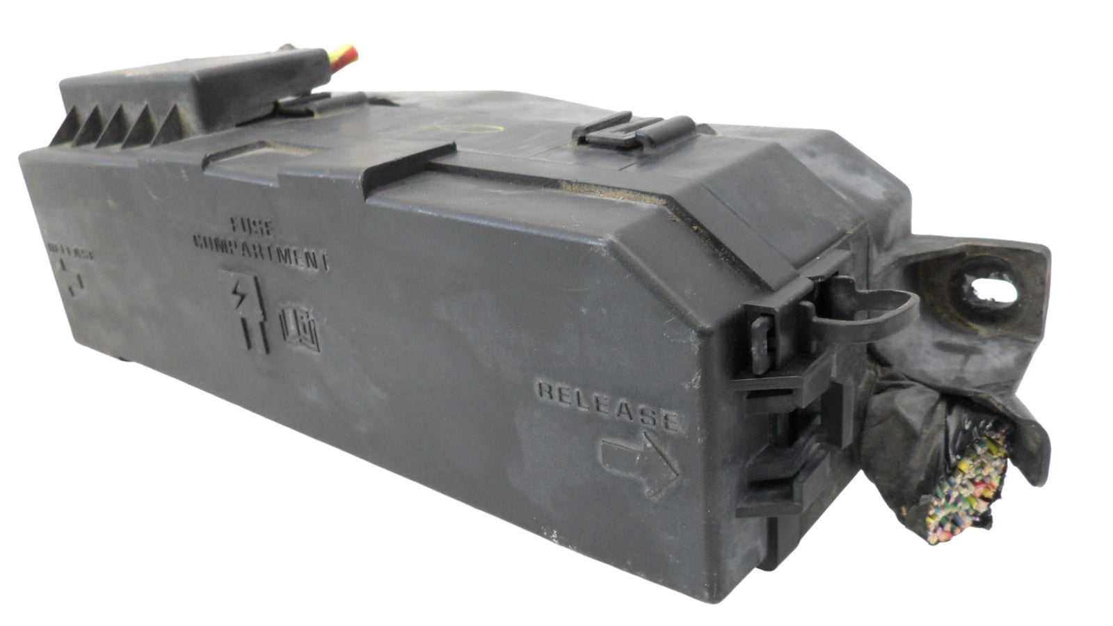 9L8T14A003BA 2009 Ford Escape Fuse Box 9L8T14A003BA OEM USED VIN 7 (8th digit)